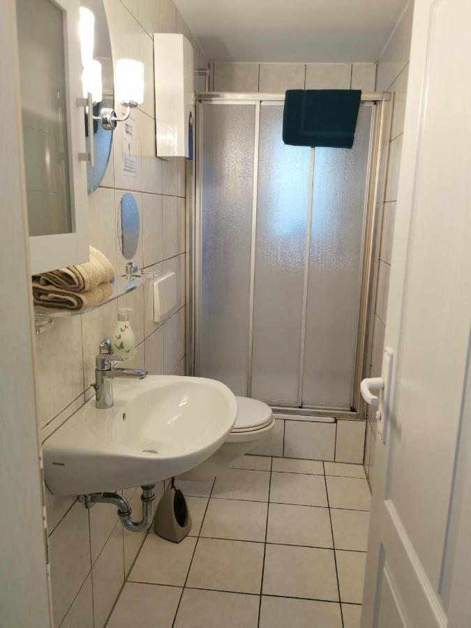 Gaestehaus Schoenwaelder ボイロン エクステリア 写真